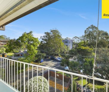 Prime Location - Easy walk to station & shops - Photo 2