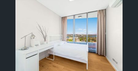 Walk to Rail | City & Water View| Pool & Gym | Study Nook | Ikea | Rhodes Central - Photo 2