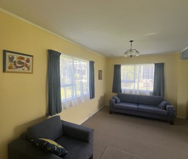 Spacious Coastal Living with Sea Peeks - Photo 5