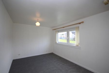 2 bedroom end of terrace house to rent - Photo 2