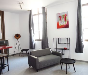 Location Appartement 2 pièces 45m² NIMES 30000 - Photo 4
