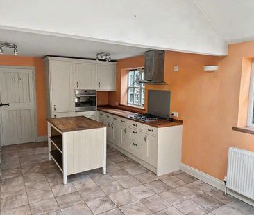 Hill Cottage, Ufford, PE9 - Photo 4