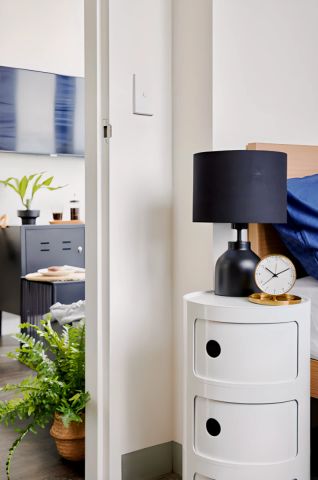 1 Bedroom Apartment - Photo 5