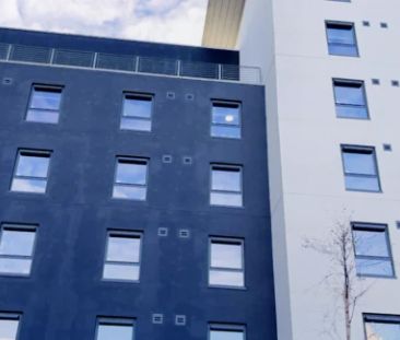 Bronze Club Studio - Photo 1