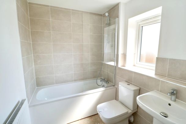 Kingsware Road, Stoke On Trent - Photo 1