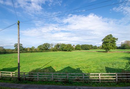 St Catherines Cottage, Moorlands Road, Skelton, York, YO31 1YA - Photo 5