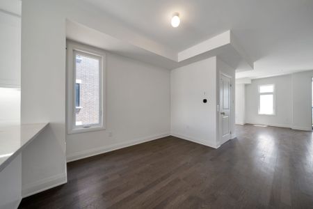 For Lease - 563 Port Darlington Road, Clarington, Ontario - Photo 3