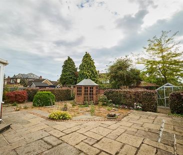 3 bedroom detached house to rent - Photo 6