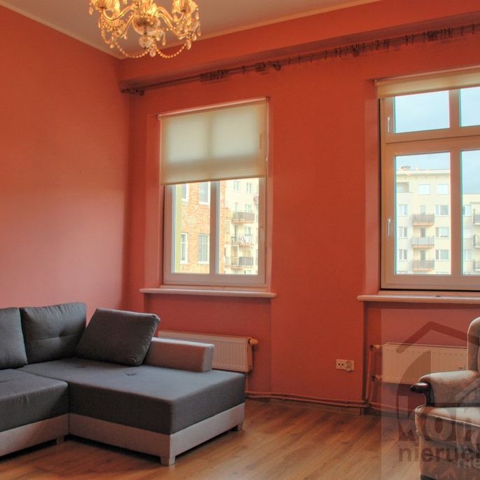 Doskonała lokalizacja ! - Zdjęcie 1