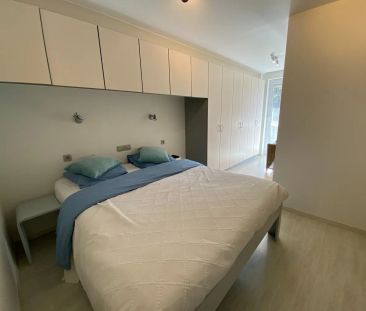 GEMEUBELD - Super gelegen en perfect onderhouden appartement, geleg... - Photo 6