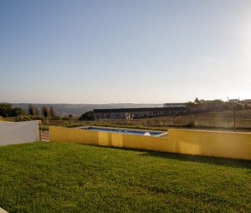 Lisboa, Lisbon 2640 - Photo 1