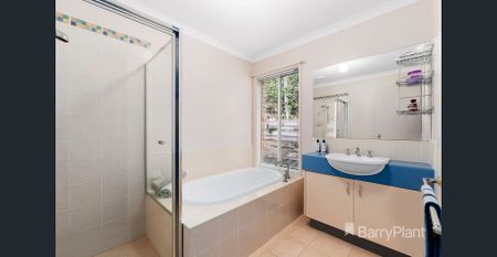 24 Yellowbox Avenue, South Morang, Vic 3752 - Photo 3