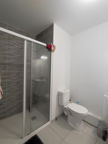 Location Appartement 2 pièces MONT DE MARSAN 40000 - Photo 4