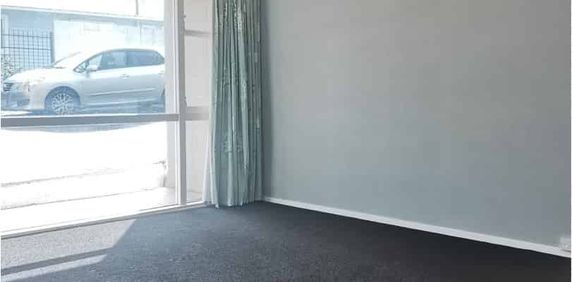 Best-value 3-bedroom in Ōrākei - Photo 2