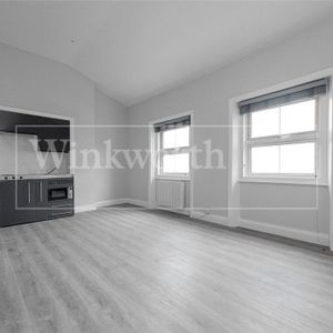 Studio to rent - Photo 2