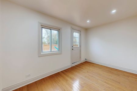For Lease - 463 Pape Avenue Unit# Upper, Toronto, Ontario - Photo 2