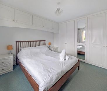 2 bedroom detached bungalow to rent - Photo 6