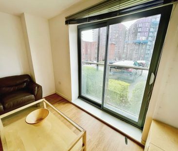 2 bedroom flat to rent - Photo 3