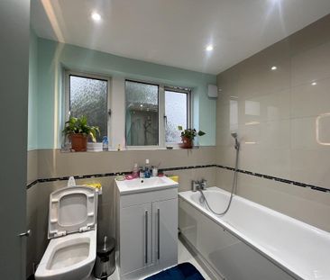 2 bedroom house share to rent - Photo 4