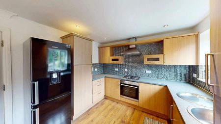 4 bedroom house to rent - Photo 5