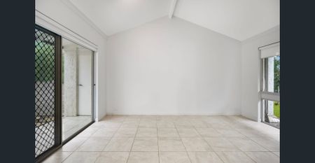 Spacious Acreage Living for Rent in Mount Crosby – Privacy, Lifestyle & Room to Move! - Photo 2