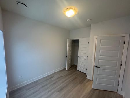 For Lease - 1100 Lackner Place Unit# 419, Kitchener, Ontario - Photo 5