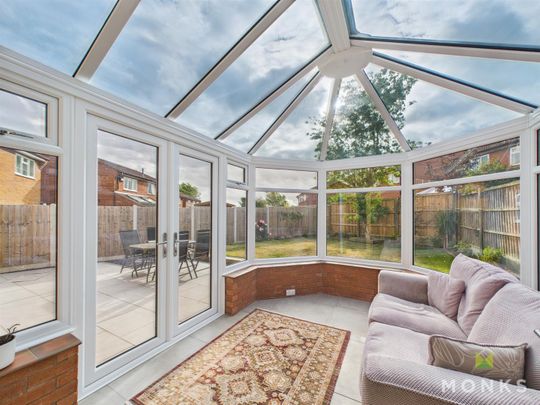 12 Sedgeford Drive, Shrewsbury, SY2 5NS - Photo 1