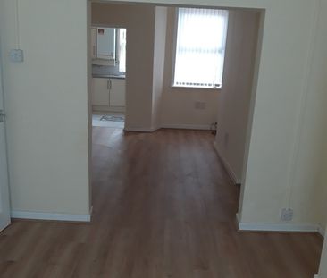 2 Bed Terraced House, Broxton Street, M40 - Photo 1