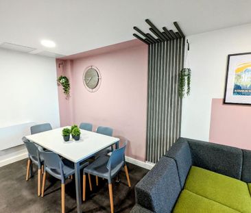 1 bedroom in a house share to rent - Photo 5