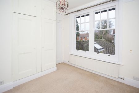 Available unfurnished from 15/07/2026 - Photo 4