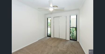 Large Family Home - Photo 4