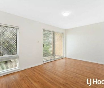 Convenient Living In the Heart of Innaloo - Photo 2