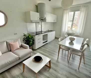 A LOUER - NANTES JARDIN DES PLANTES - Appartement 3 pièces de 47.11 m² - Photo 2