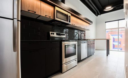 Newport: Loft Suites – 710 Westminster, Winnipeg, MB - Photo 2