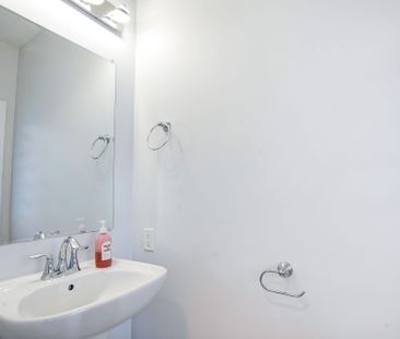 For Lease - 2621 Holbrook Drive Unit# 24, London South, Ontario - Photo 2