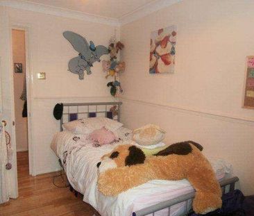 Dolphin Court, Buckinghamshire, HP11 - Photo 6