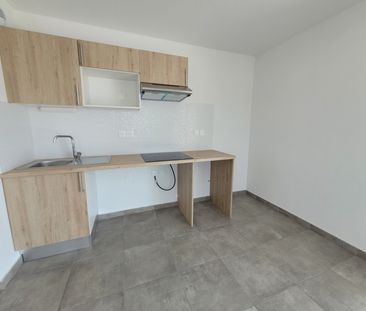 Location Appartement 3 pièces 59m² NIMES 30000 - Photo 5