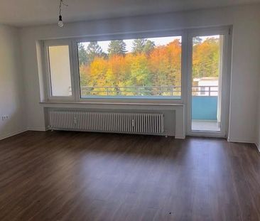 Wunderschöne 3-Zimmer-Wohnung mit großzügigem Balkon! - Foto 5