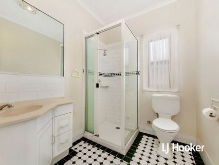 31 Chigwell Street, Wavell Heights QLD, Belconnen - Photo 2