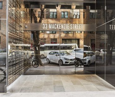 1 bedroom apartment near RMIT and Melbourne Uni - Photo 5