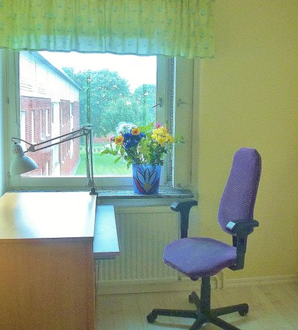 Möblerat rum på väster - Photo 3