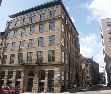 Acton House, Scoresby Street, Bradford, West Yorkshire, BD1 - Photo 3