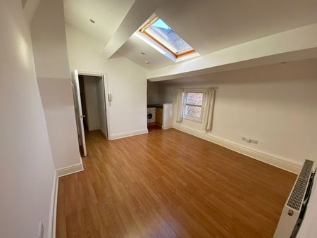 1 Bed Flat, Rodney Street, L1 - Photo 4