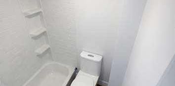 2 1/2 entièrement rénové – Saint-Jérôme (quartier Saint-Antoine) - Photo 2