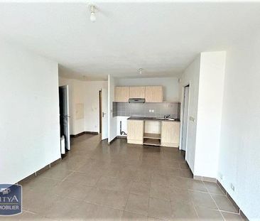 Location Appartement 3 pièces 54m² LA SEYNE SUR MER 83500 - Photo 1