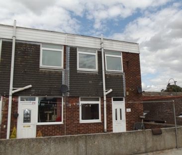 SG18, Biggleswade - Photo 2