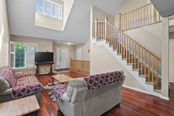 For Lease - 1841 Foxwood Avenue Unit# Upper, London North, Ontario - Photo 1