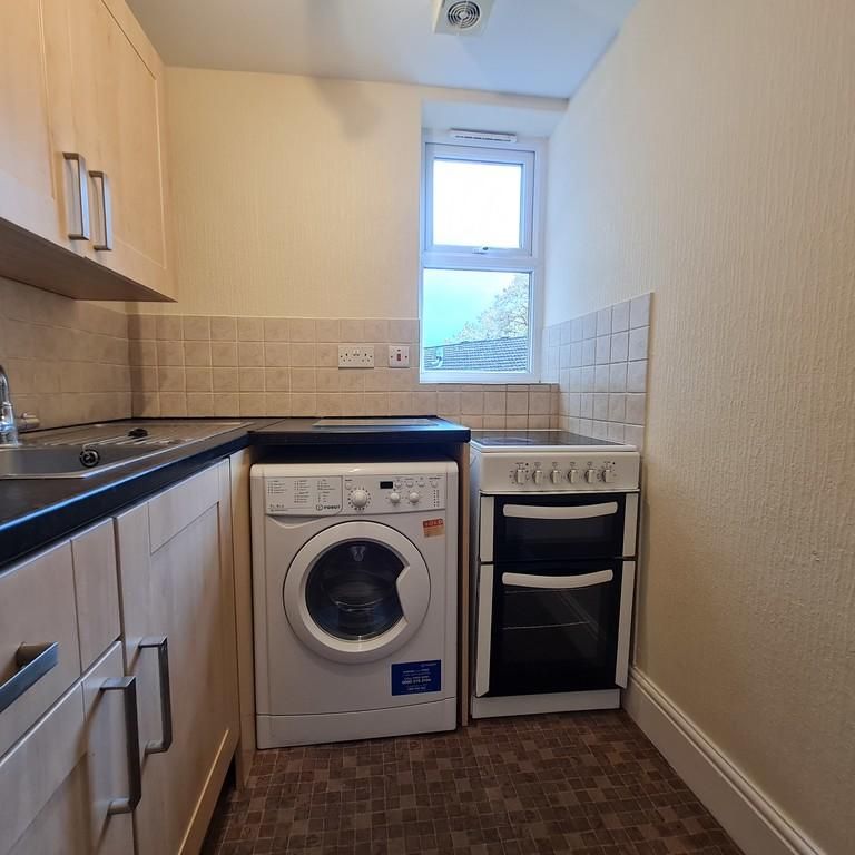 1 bedroom flat to rent - Photo 1
