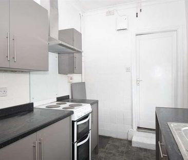 Church Road, Normanton, WF6 - Photo 6