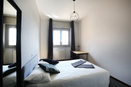 Via Benjamin Constant, Milan, Lombardy 20153 - Photo 2